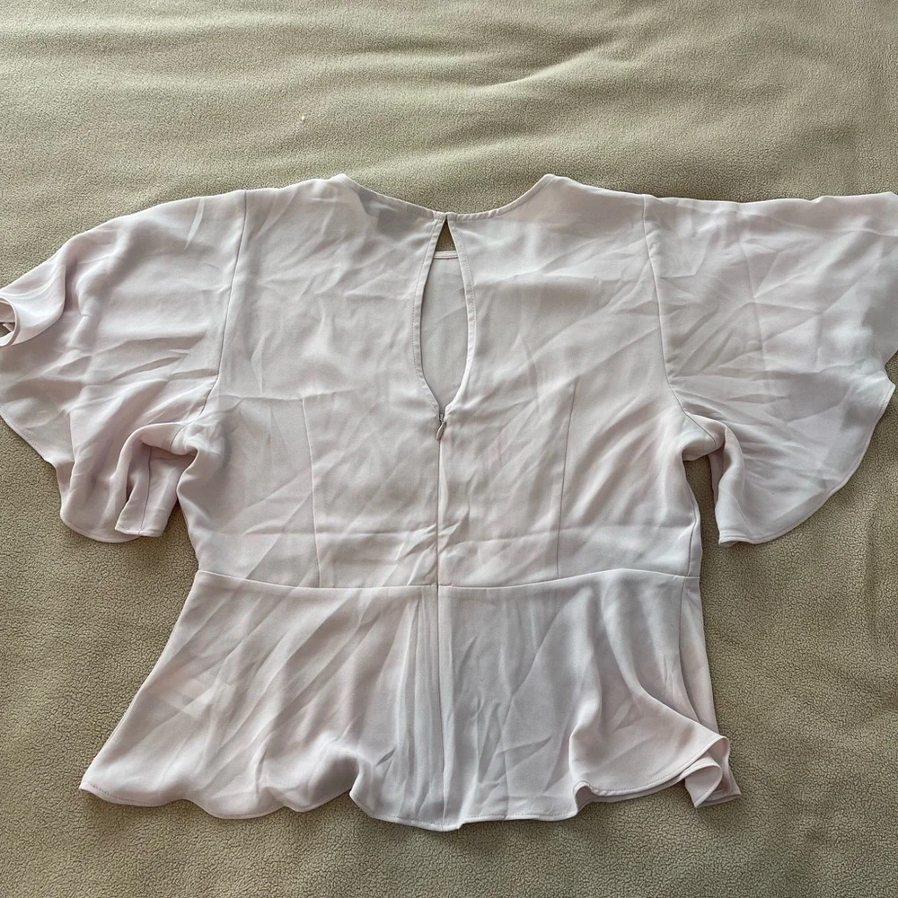Express Blouse - Picture 2 of 3